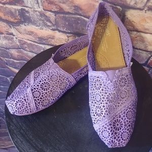 Toms 7.5 Women’s Canvas Crochet Lace Flats Eyelet